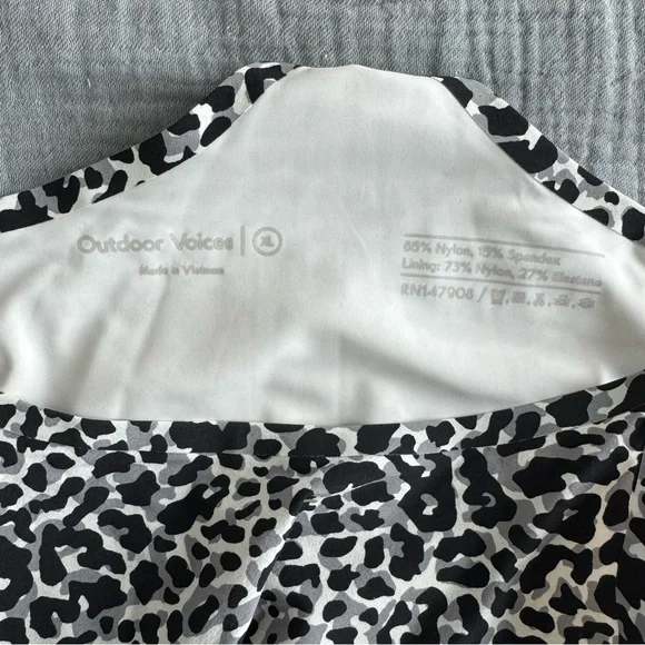 Outdoor Voices the exercise dress snow leopard - Picture 3 of 3